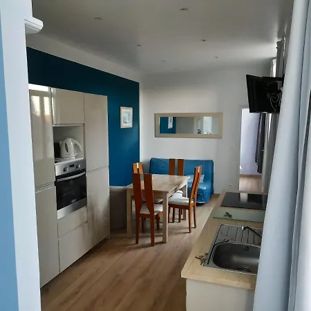 Ensoleille Et Calme A Quay Portrieux 35 M² Parking * Saint-Quay-Portrieux